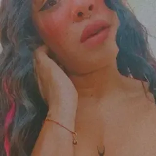 Profile photo of morticia_42