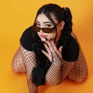 Profile photo of mericute_