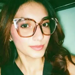 Profile photo of bellastorm_