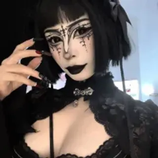 Profile photo of satanbabee
