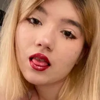 Profile photo of cherry___blossom