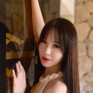 Profile photo of lunalunalunay