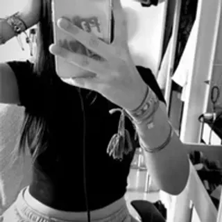 Profile photo of _ronita_