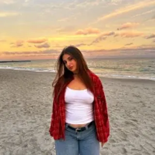 Profile photo of nicole__de_lux