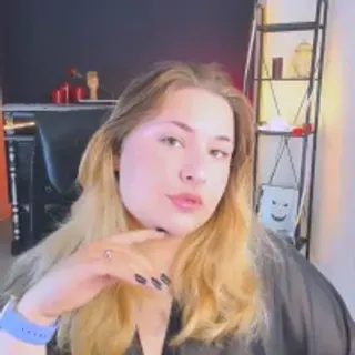 Profile photo of roxysparksi