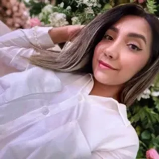 Profile photo of happy_tits