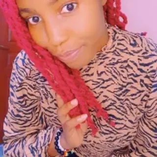 Profile photo of raya_aveline