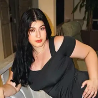 Profile photo of lexarouxx_