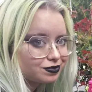 Profile photo of maddieteen