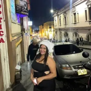 Profile photo of angelica_robert_