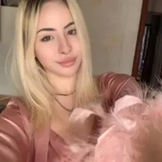 Profile photo of bella_crazyy
