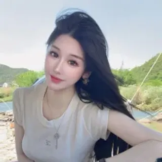 Profile photo of qinqin-888