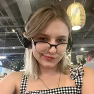 Profile photo of lesliebloom
