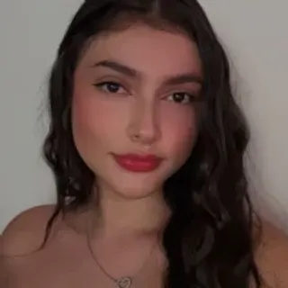 Profile photo of esmeralda_le