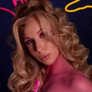 Profile photo of agent_polly