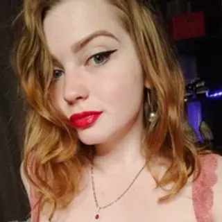 Profile photo of busty_redhead
