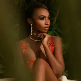 Profile photo of agatha-adamsss