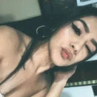 Profile photo of zaramonroe_