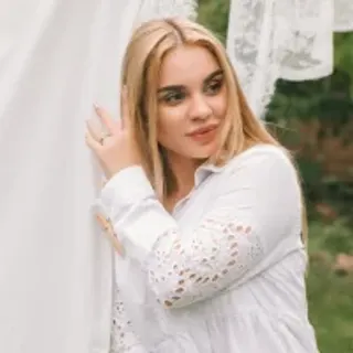 Profile photo of gabi_sky