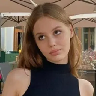 Profile photo of elarisss