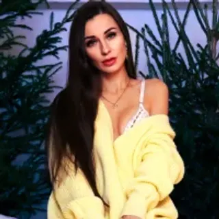 Profile photo of crystallana