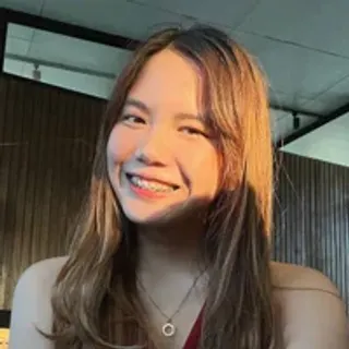 Profile photo of roxannanuriddin
