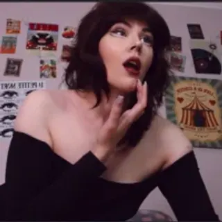 Profile photo of luna_blake