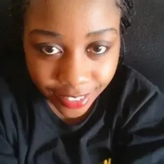 Profile photo of peaches_n_heat