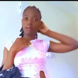 Profile photo of sweet_pussiey