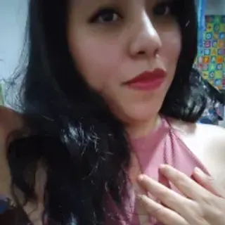 Profile photo of louiselunee
