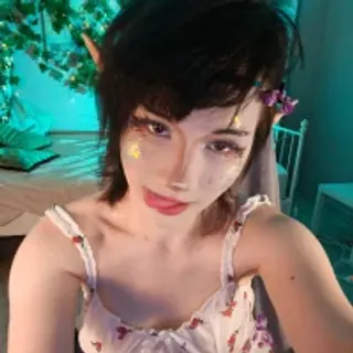 Profile photo of _arlie_
