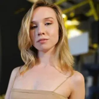 Profile photo of eve_sin