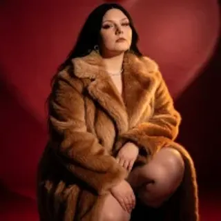 Profile photo of violetbordeux