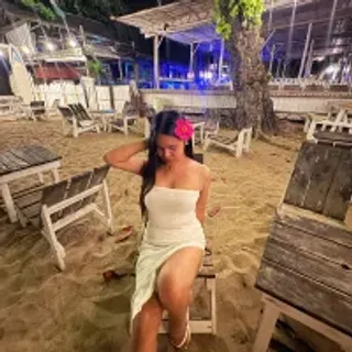 Profile photo of _lolalch