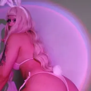Profile photo of bellahaze666