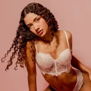 Profile photo of victoriaduart