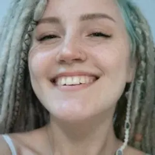 Profile photo of ari_dash