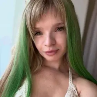 Profile photo of moon_veil