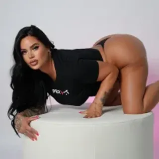 Profile photo of badbunnyc