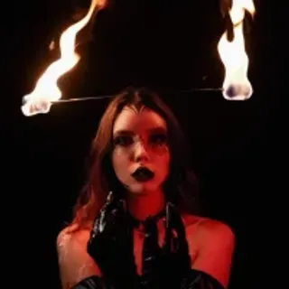 Profile photo of nix_wolfe