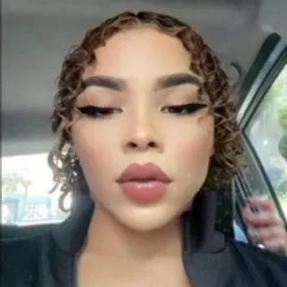 Profile photo of butterflykitty_