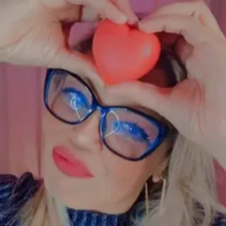 Profile photo of skylitle