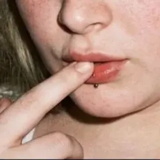 Profile photo of light_luna