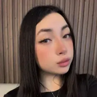Profile photo of mariana_castro9