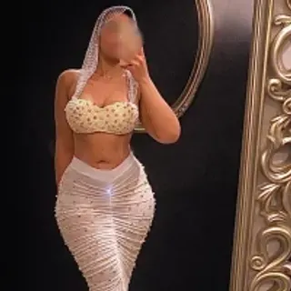 Profile photo of arab_honey