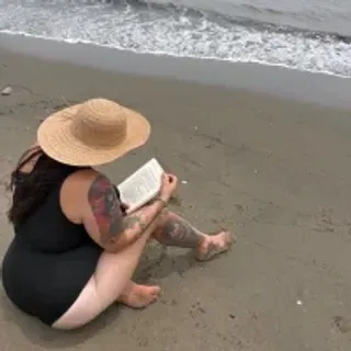 Profile photo of feel_me_nicolle