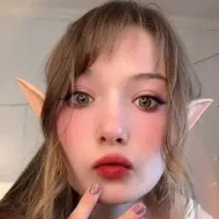 Profile photo of strawberry_senpai