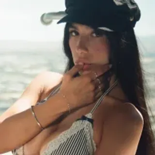 Profile photo of lovelillyy