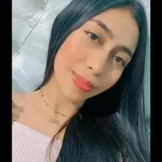 Profile photo of mia_violet__