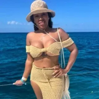 Profile photo of salome_ebony